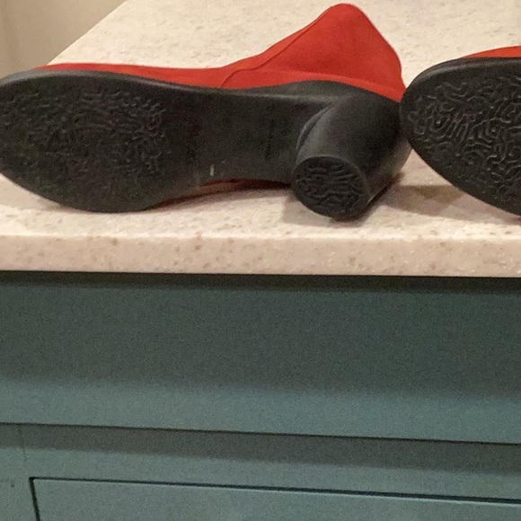 Arche red booties. - Picture 6 of 11